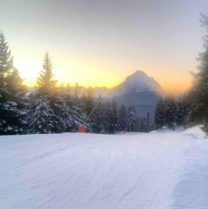 Sonniges Apartment In Seefeld เซเฟลด์ อิน ทิโรล ภายนอก รูปภาพ