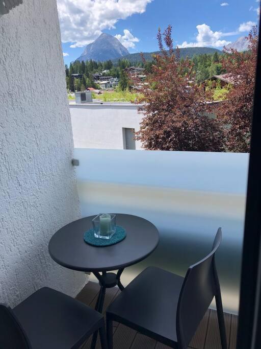 Sonniges Apartment In Seefeld เซเฟลด์ อิน ทิโรล ภายนอก รูปภาพ