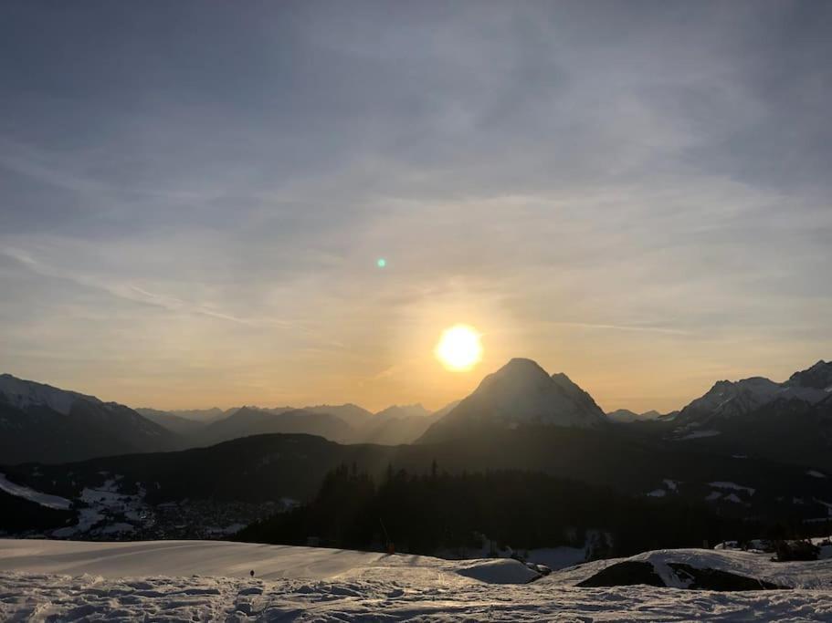 Sonniges Apartment In Seefeld เซเฟลด์ อิน ทิโรล ภายนอก รูปภาพ